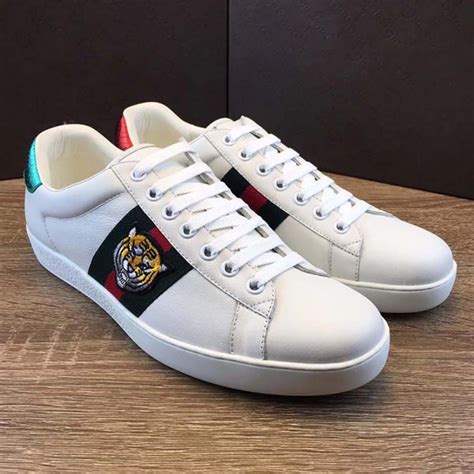 men's Gucci shoes tiger